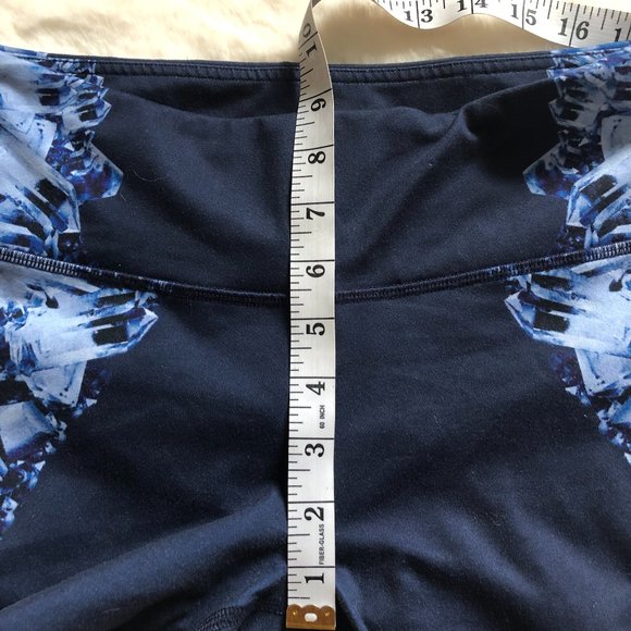 Alo Yoga Goddess Leggings ~Size Small - Picture 6 of 6